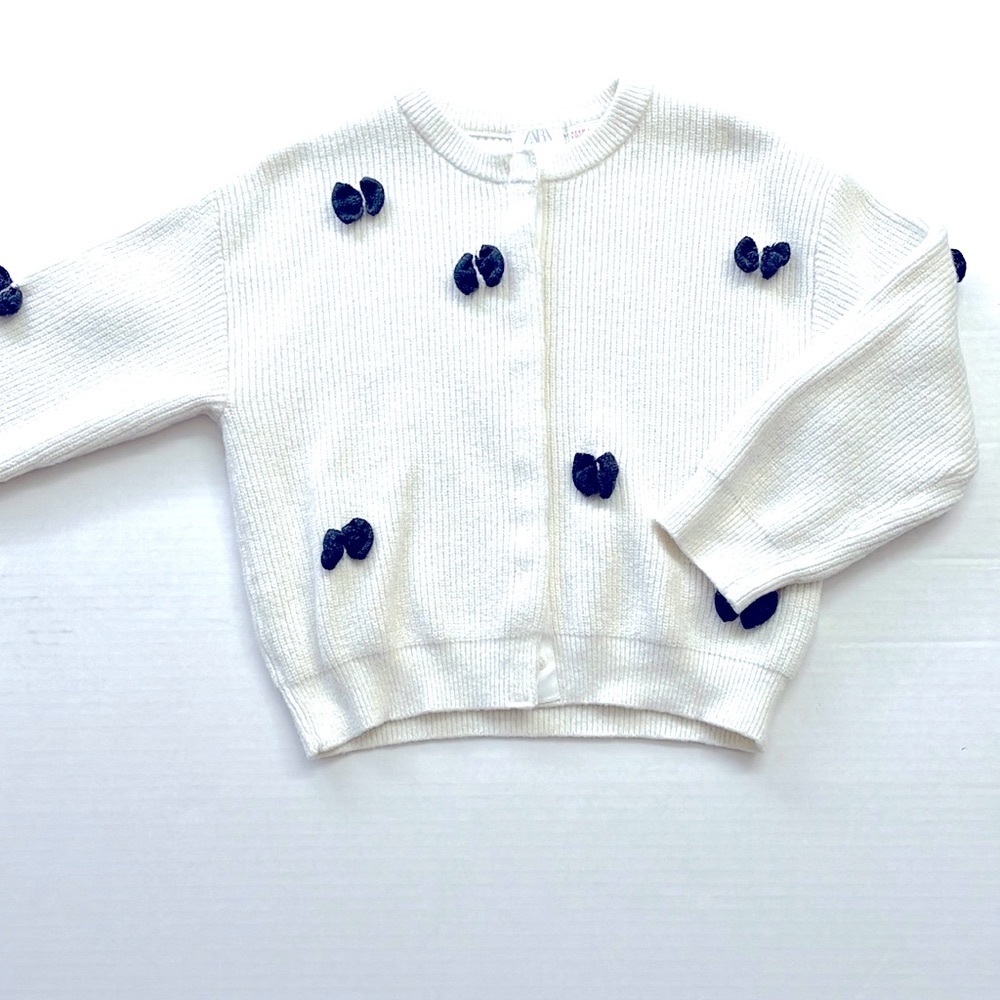 Zara Toddler Girl Creamy White Sweater With Bows, Size 4-5 Years